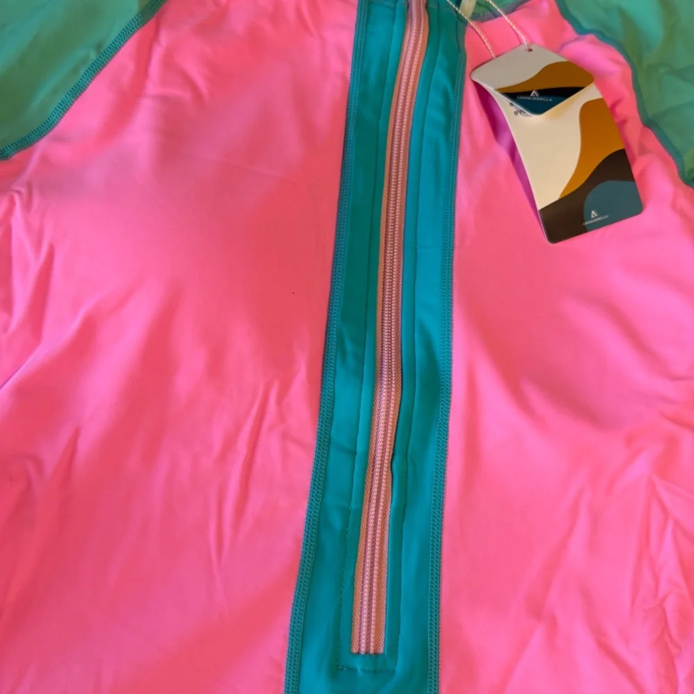 Girls Size M Teal, blue and pink‎ Swimwear One piece with shorts NEW